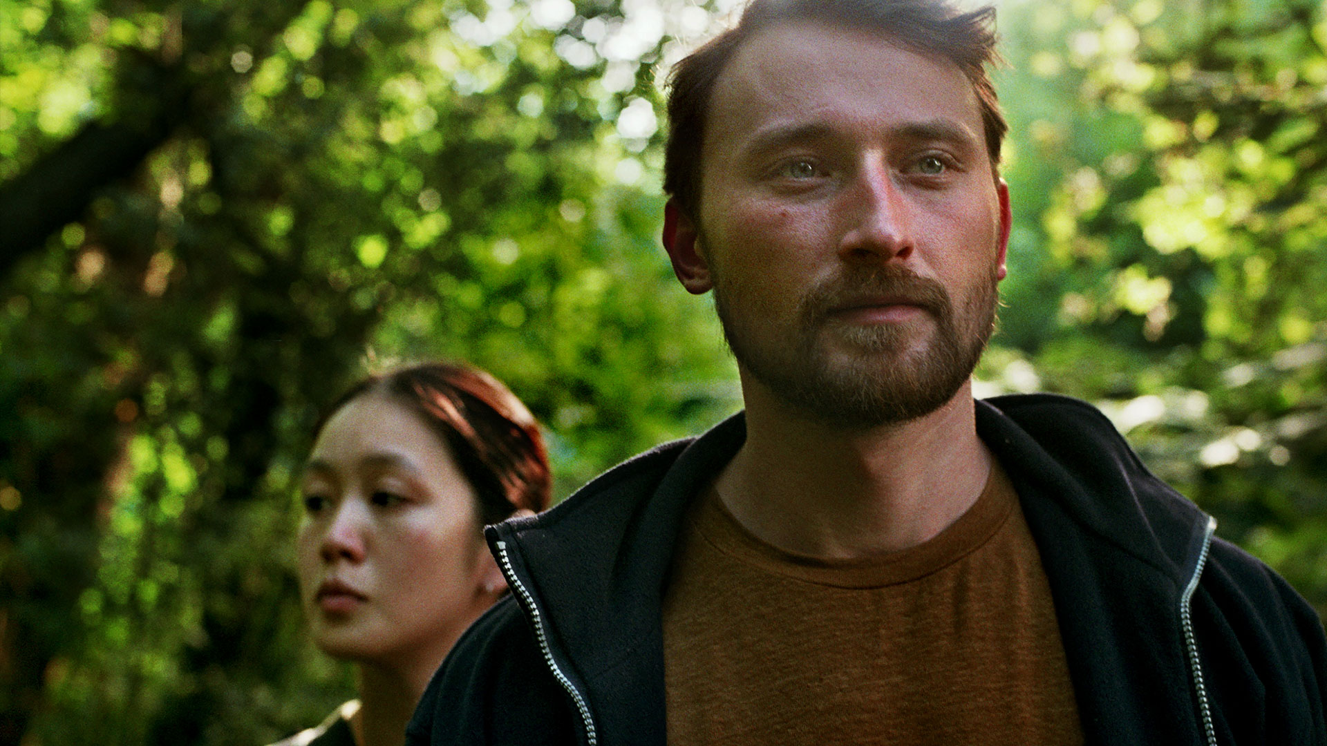 Bas Devos dirige 'Aquí', protagonizada por un obrero rumano y una estudiante de posgrado medio china.