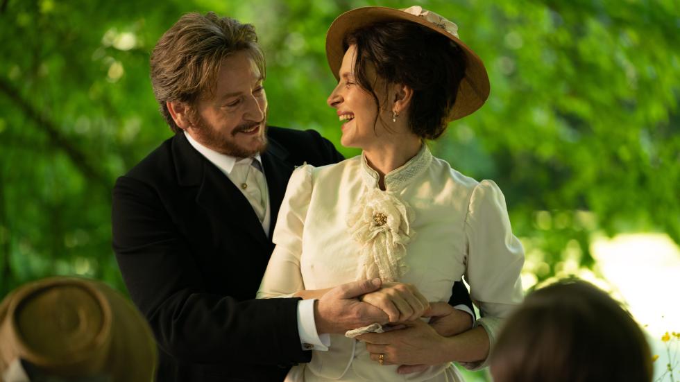 Juliette Binoche y Benoît Magimel protagonizan 'A fuego lento'.