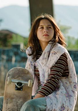 Fotograma de "Skateboarding is not for girls"