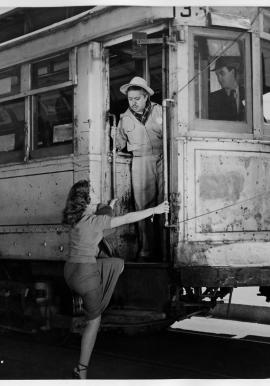 LA ILUSIÓN VIAJA EN TRANVÍA