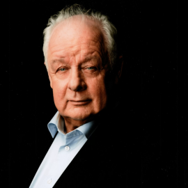 Jim Sheridan, la voz de Irlanda en el cine europeo,  recogerá en Sevilla el Giraldillo de Honor Jim Sheridan